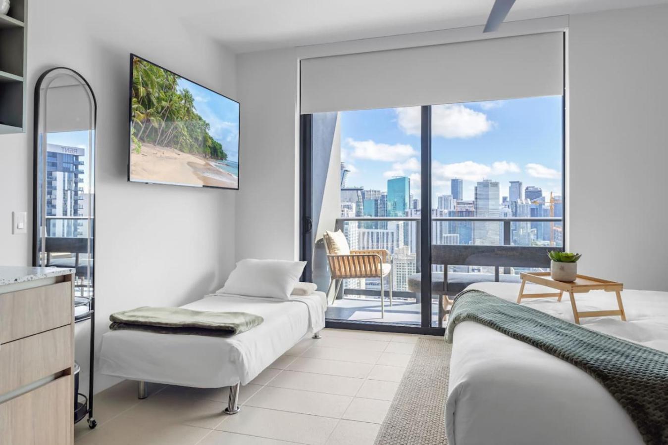 3906 Downtown With Pool A Gym And Ferienhaus